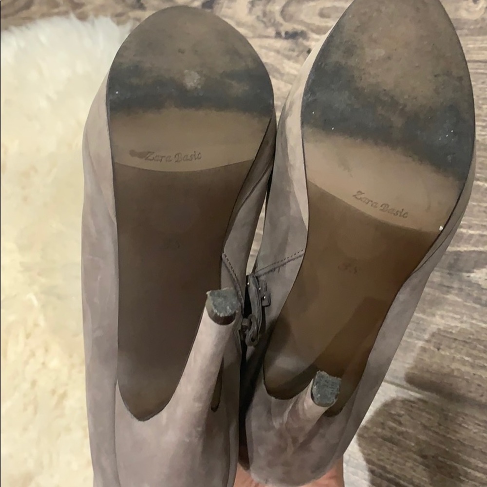 Booties - Picture 5 of 7